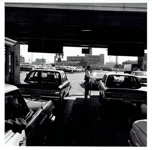 1965 Original Photo Border Patrol Police at Detroit Michigan USA & Canada border - Picture 1 of 2