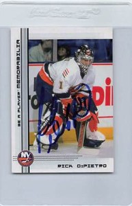 2000/01 Be A Player Memorabilia #497 Rick DiPietro Islanders Signed Auto *G7359