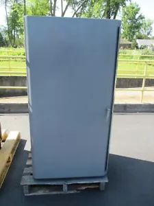 USED Equipto 30"x27-3/4"x59" 3-Drawer Cabinet w/ One 20-Piece Toolholder Drawer - Picture 1 of 15