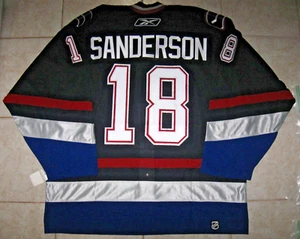 #18 Geoff Sanderson Vancouver Canucks auténtico Camiseta deportiva ON-ICE REEBOK, 56 para hombre, ¡NUEVA CON ETIQUETAS! - Imagen 1 de 4