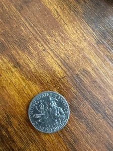 1776-1976 United States Bicentennial Commemorative Quarter Dollar Coin - Picture 1 of 4