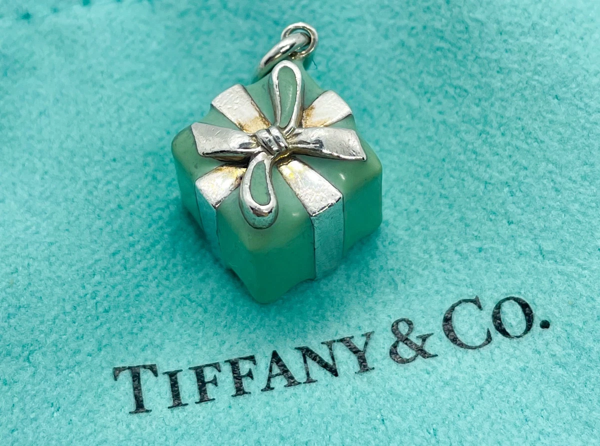 TIFFANY ティファニー ボックスロックチャーム SV925 TIFFANY 【ティファニー】 SV925 シルバー プレゼントボックス