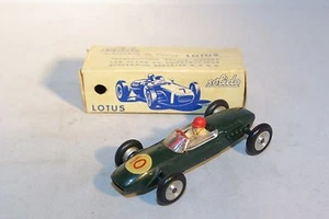 SOLIDO SERIES 100 118 LOTUS F1 RACING CAR VN MINT BOXED RARE!!! - Picture 1 of 7