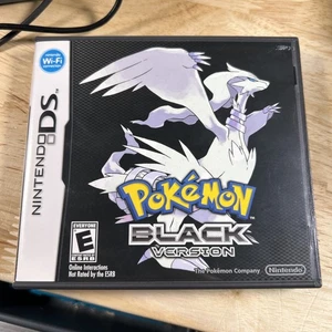 Pokemon Versione Nera (Nintendo DS) SOLO CUSTODIA E MANUALE - No Gioco - Foto 1 di 10