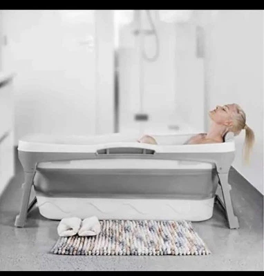 "Bañera plegable portátil grande 56"" con flores de saúco y bayas sin abrir" Foto 1 de 4