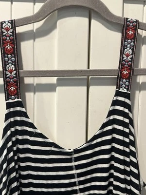 Net~SOMBRA DE OJOS Boho Rayas Bordadas Correa Sin Mangas Blusa L Tanque Alta-Baja Foto 1 de 4
