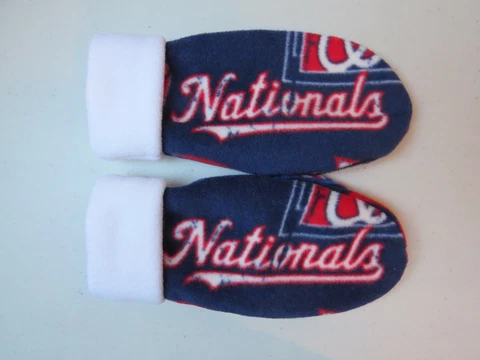 WASHINGTON NATIONALS FLEECE womens  MITTENS MLB HANDCRAFTED winter gloves Cover