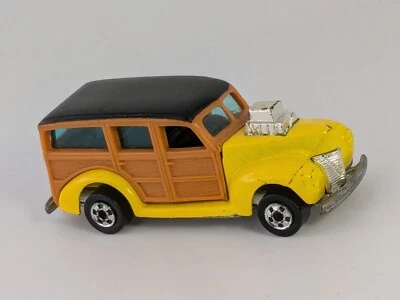 Vintage 1979 Hot Wheels Classic Ford 40's Woodie Yellow / Brown Blackwall - Image 1 of 4