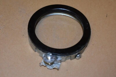 Buje de conducto de 3 1/2" Foto 1 de 4