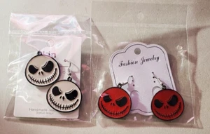 MIP- Jack Skellington Cara Roja/Cara Blanca Gancho Pendientes (2 juegos de pendientes) - Imagen 1 de 2