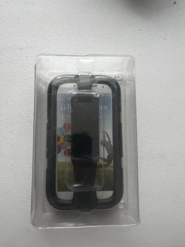 Griffin Survivor All-Terrain Phone Case Samsung Galaxy S4 Black - Image 1 of 2