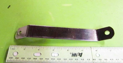 Correia de montagem Rickman NOS Road Race CR 750 CR 900 Molly aço p/n RK4-2 - Imagem 1 de 4