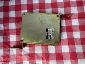 93 TO 95 MITSUBISHI FUSO FE SERIES ECM MODULE TESTED GOOD ZEXEL MC856337 4D34 - Bild 1 von 4