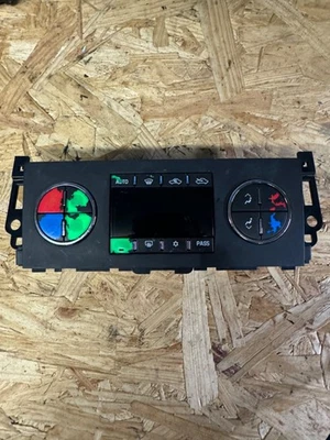 2008-2011 GMC Sierra, Chevy Silverado 1500 AC Heater Temperature Climate Control - Image 1 of 4