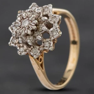 Anillo con racimo de diamantes talla brillante de oro amarillo de 9 quilates de segunda mano 4185005 - Imagen 1 de 1
