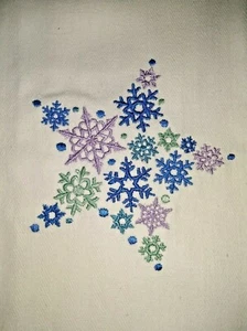 CUSTOM EMBROIDERED KITCHEN TOWELS - SNOWFLAKE - Picture 1 of 4