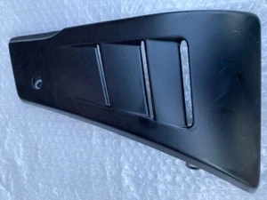 Ducati Right Side Lower Fairing Cover for Diavel OEM Original 48033151A - Bild 1 von 4