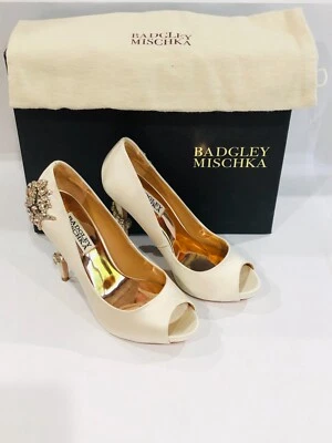 Badly Mischka Ivory Women's Royal Dress Pump Open Toe,White, Size 5.5 Wedding - Image 1 of 4