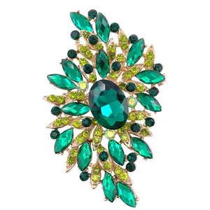 Large Gold Tone Leaf Brooch Pin, Scarf Decoration, Rhinestone Crystal Accent - Picture 1 of 4