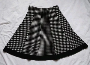 Essentials Sioni Black White Dot Knit Skirt Elastic Waist Womens Size Medium - Picture 1 of 9