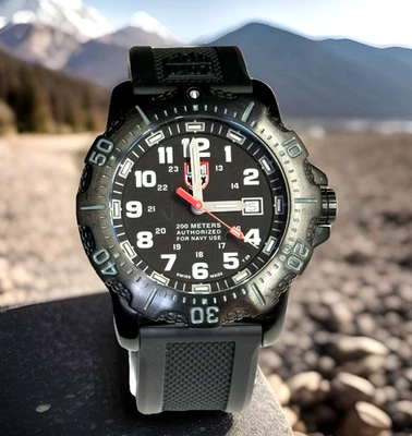 Luminox XL.4221.ANU Stainless, Sapphire,“Authorized Navy Use” Model, Diver Strap - Image 1 of 4