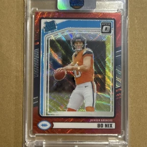 2024 Panini Donruss - Rated Rookie Bo Nix #369 Optic Preview Red Wave Prizm (RC) - Bild 1 von 8