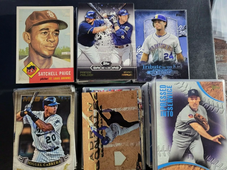 2016 Topps Series 1,2,Update, Holiday Insert, Variation, #’d Complete your set - Image 1 of 1