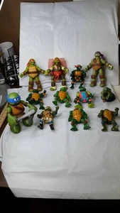 Lote de 11 figuras de tortugas ninja mutantes adolescentes juguetes compañeros de juego 1998 - Imagen 1 de 5