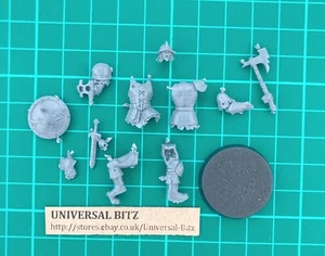 Hornschild mit Axt und Schild F Chaos Legionäre Kriegsschrei Darkness Single U7 F - Bild 1 von 1