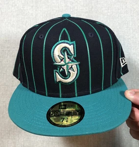 Sombrero Seattle Mariners Talla 7 3/8 New Era Deletrea Seattle 59FIFTY Rayas - Imagen 1 de 7
