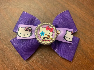 Hello Kitty Rockstar фиолетовый 4,5 дюйма девочек бутылка крышка волос бант - Изображение 1 из 4