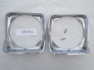 Lunette de phare Cadillac 1972 (sauf Eldorado) OEM 1498840 1498841 - Photo 1/13