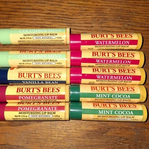 Mixed lot of 10 assorted Burt's Bees Moisturizing Beeswax Lip Balm NEW SEALED - Picture 1 of 1