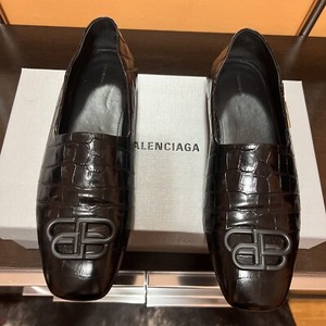 Balenciaga Dress Shoes for Men for sale 