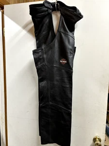Genuine Harley-Davidson Bar & Shield Black Leather Chaps 98090-06VW Size XL - Bild 1 von 5