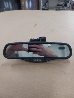 1998-2002 Silverado Tahoe Sierra Rear View Mirror Auto Dim Compass OEM E13010103 - Image 1 of 4