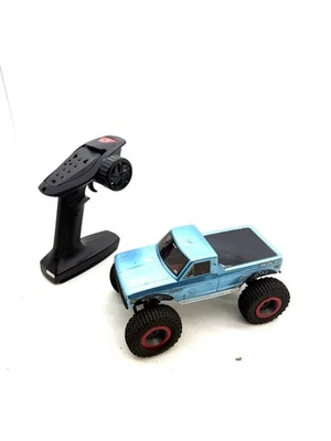 Redcat Ascent-18 1/18 4WD RTR Rock Crawler w/ Lipo - Image 1 of 4