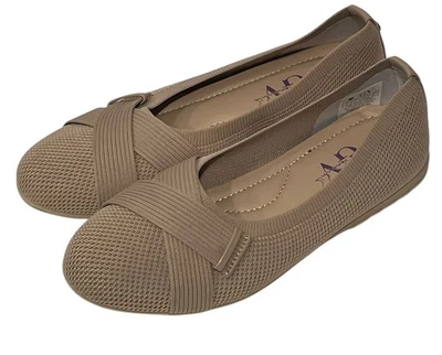 Gloria Vanderbilt Debbie Natural Beige Malla Sin Cordones Tejido Ballet Pisos Talla 8 NUEVO Foto 1 de 4