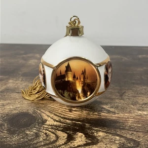 Harry Potter Adorno de Navidad Universal Studios Castillo de Hogwarts 2015 - Imagen 1 de 5