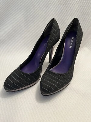 Nine West ROCHA Women’s Charcoal Grey w/Silver Pin Stripe Heels 🌺 Size 7 NEW - Image 1 of 4