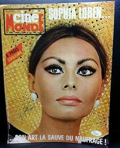 Sophia Loren signed 1967 vintage rare magazine page JSA - Picture 1 of 12