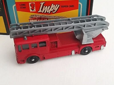 *** CAMION POMPIERI  *** IMPY ROADMASTER N.30 SCALA 1:64 CON BOX ORIGINALE  !!! - Immagine 1 di 4
