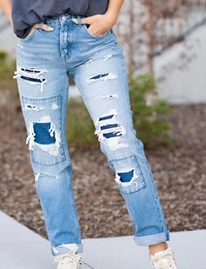 Flying Monkey Women's Mid Rise Button Fly Patchwork Jeans - Sz 32 - NWT - Bild 1 von 10