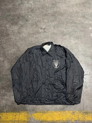 Jaqueta de cetim vintage anos 80 Raiders Spellout masculina forrada média botão de pressão - Imagem 1 de 4