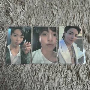 Juego de 3 tarjetas fotográficas oficiales de PVC BTS Jungkook Golden Weverse Global Limited - Imagen 1 de 2