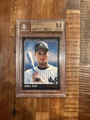 Pinnacle 1993 primera ronda selección de draft Derek Jeter #457 (RC) 9,5 gema como nueva Foto 1 de 2