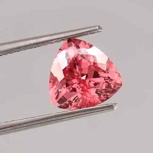 13x13 mm Natural Ceylon Padparadscha Sapphire Trillion Shape Loose Gemstone AAA+ - Picture 1 of 8