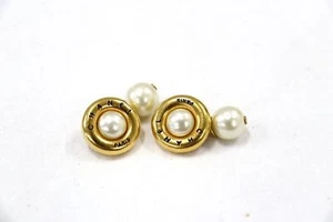 CHANEL Vintage Pearl Cufflinks 96P Gold Engarved Round Motif no accessories - Picture 1 of 4