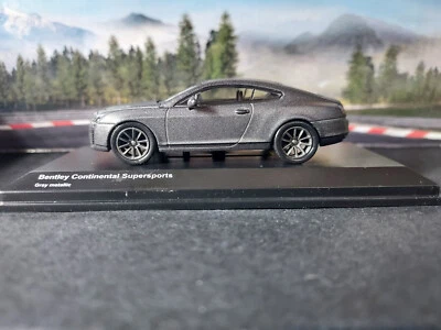 Kyosho Bentley Continental Supersports fundido a presión 1/64 Foto 1 de 4