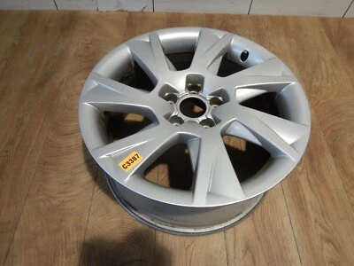 1 x Genuine Audi A5 8T 8F 7.5J X 17 inch AND 28 8T0601025C Aluminum Wheel - Image 1 of 4